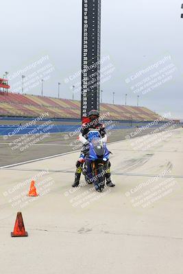 media/Oct-15-2022-Fastrack Riders (Sat) [[9a18b22502]]/Level2/Grid Shots/